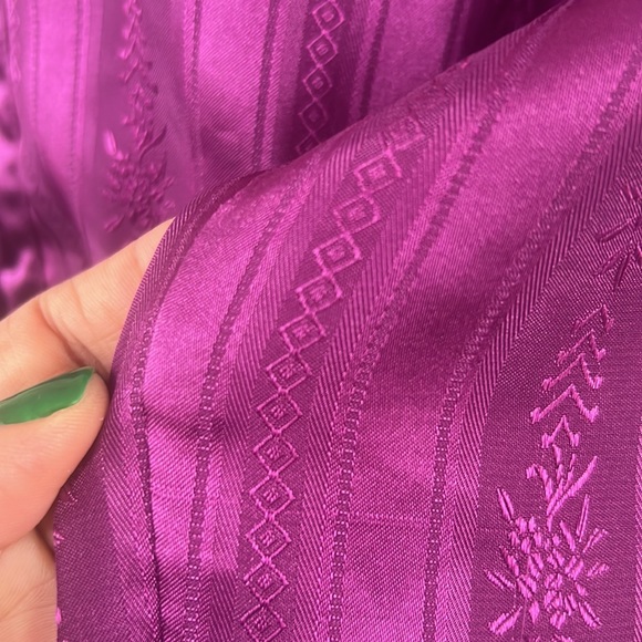 90’s GOLD LABEL Victoria’s Secret SATIN PURPLE PJ top size small - Picture 9 of 9